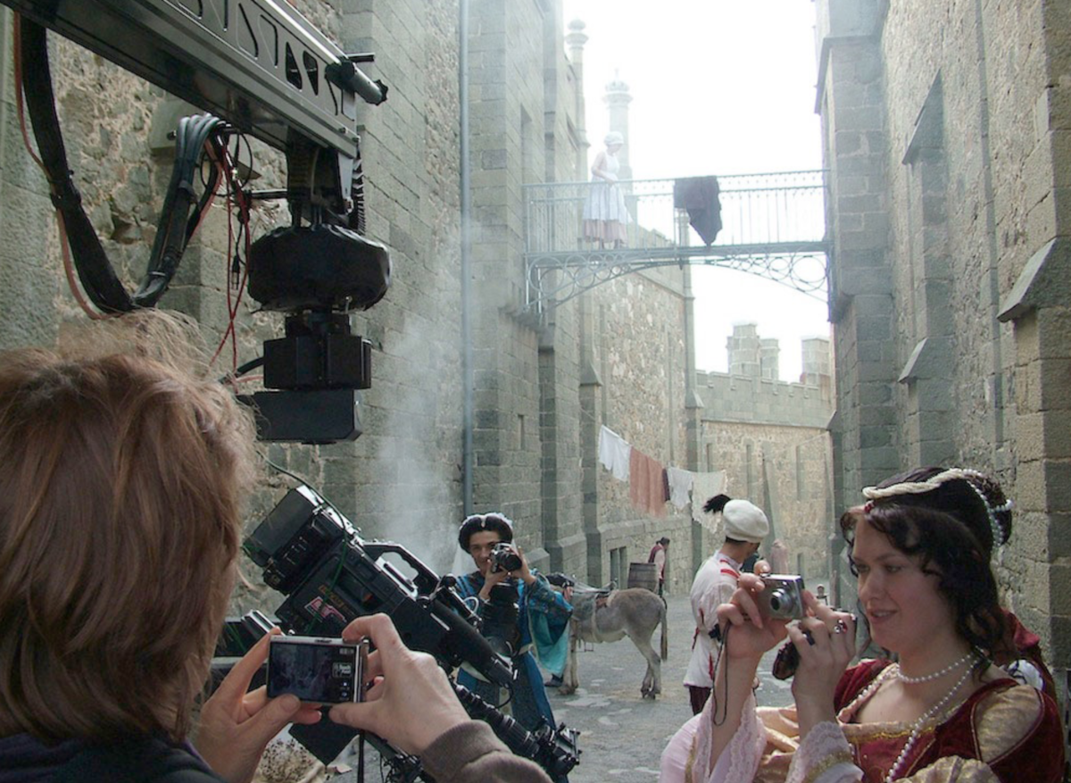 ФОТОГРАФИЯ Page 008